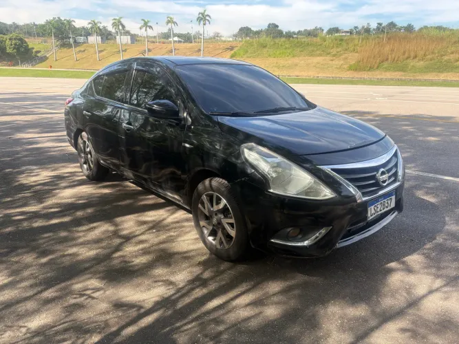 Nissan Versa Unique 1.6 16V Flex 4P Mec. 2016
