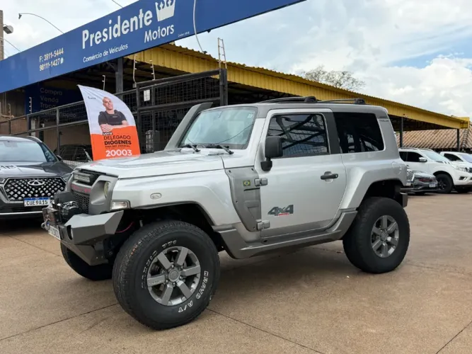 Troller T-4 4X4 3.2 20V TDI Cap. Rígida Diesel 2017