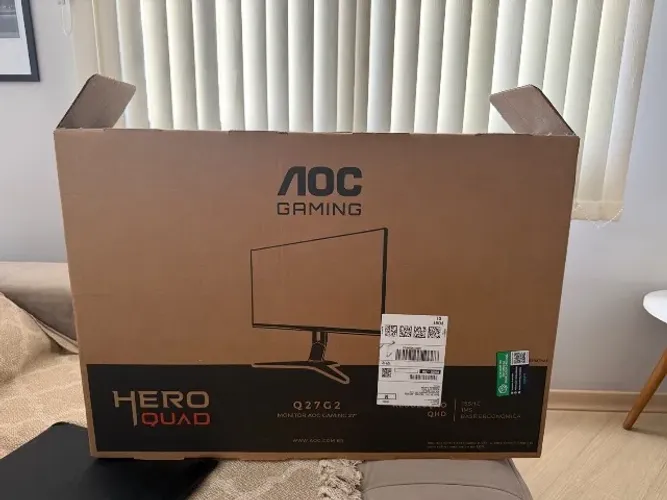 Caixa de papelão Tv/monitor