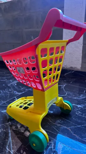 Carrinho de compra criança vermelho amarelo