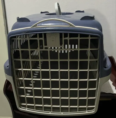 Caixa de transporte CÃES E GATOS GG