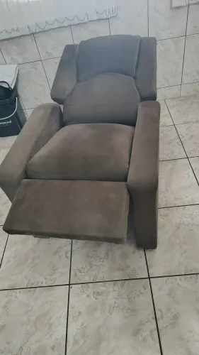 Poltrona Reclinável