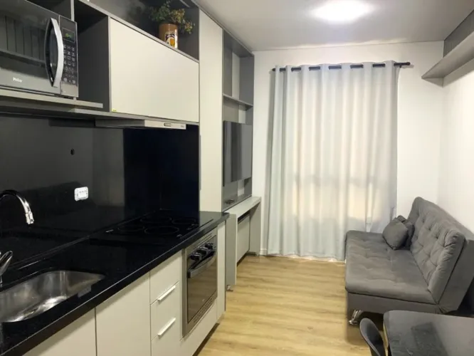 Kitnet com 1 dormitório à venda, 28 m² por R$ 365.000,00 - Centro - Curitiba/PR