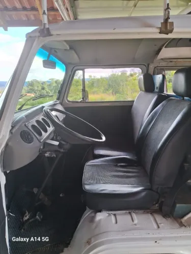 Volkswagen Kombi Standard/ Luxo/ Serie Prata 1997