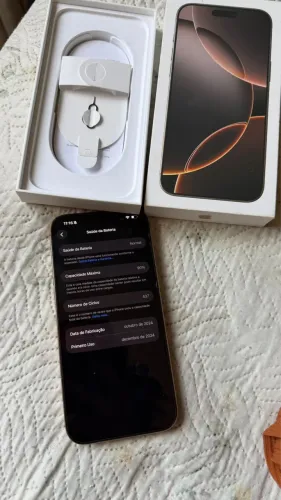 iPhone 16 Pro Max