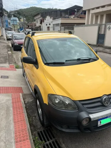 Volkswagen Crossfox 1.6 MI Total Flex 8V 5P 2009