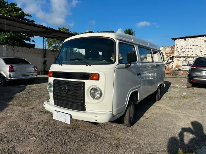 Volkswagen Kombi Standard 1.4 MI Total Flex 8V 2013