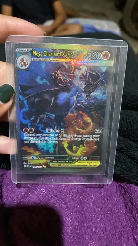 Carta Pokémon Mega CHARIZARD