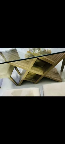 Mesa com 6 cadeira