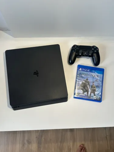 Vendo PlayStation 4 Slim 1Tb