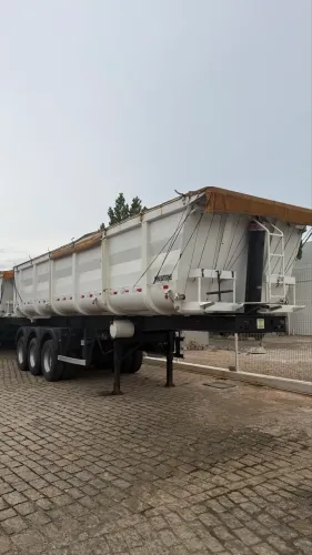 Carreta caçamba Pastre- 2023