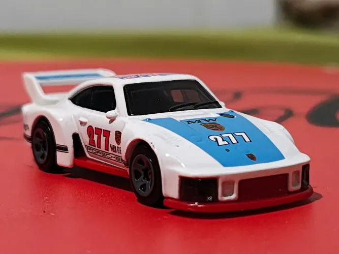 Raridade Hotwheels Porsche 935