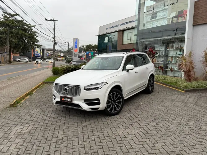 Volvo XC 90 T-6 Inscription 2.0 320cv 5P 2016