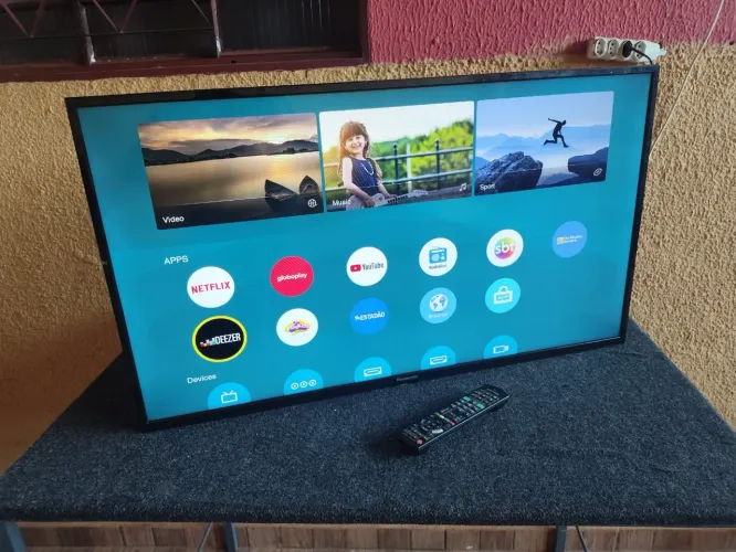 TV 40 POL. SMART WI-FI. CONSERVADA