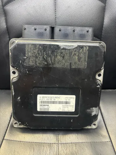 Módulo Injeção Mercedes Classe C / E A2711539779 5wk90511