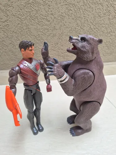 Max Steel e Urso, muito top original