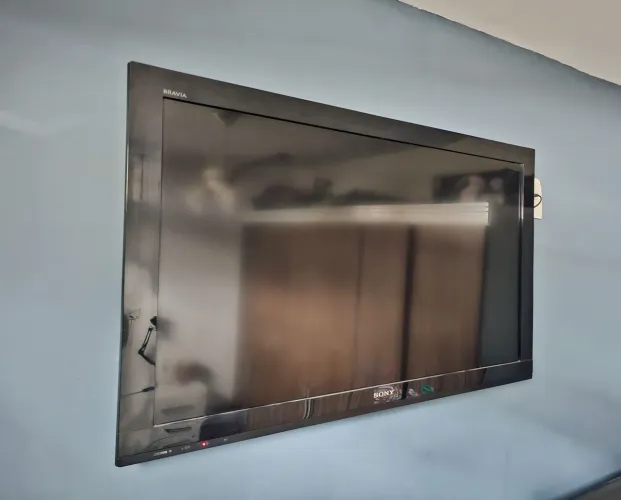 Tv 42 SONY e tv LED 32 LG
