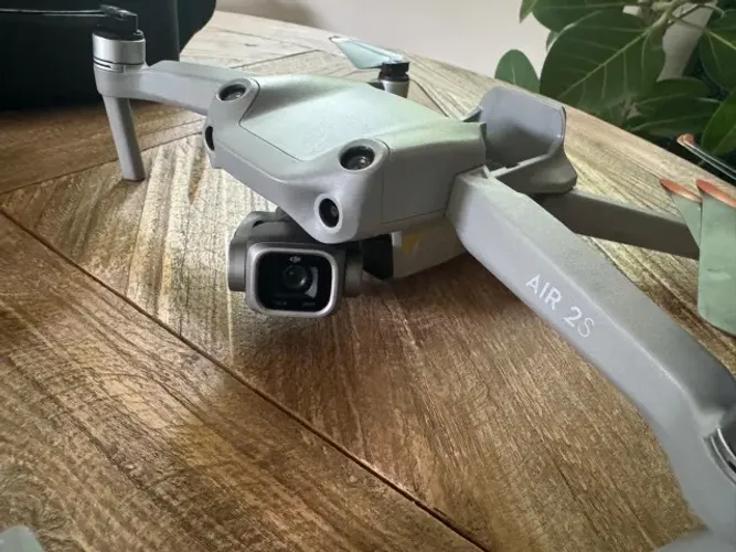 Drone DJI Air 2S Fligth More 3 baterias de 17 ciclos
