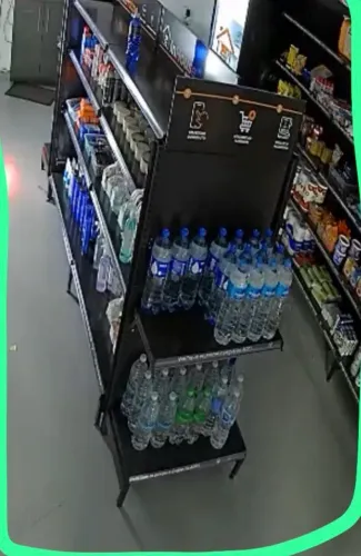 gôndola ou expositor comercial metálico