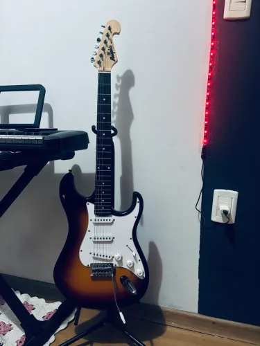 Guitarra Memphis MG22 by Tagima 