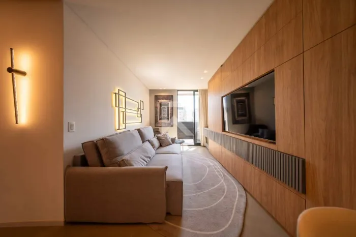 Apartamento Mobiliado com 2 Quartos e 2 Vagas à Venda, 66 m² - Hedge - Bigorrilho - Curiti
