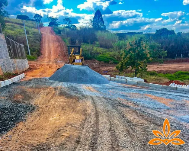 87A-INVISTA EM ATIBAIA: 500M2 POR R$ 90 MIL