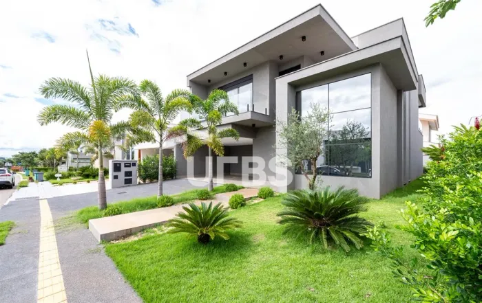 Sobrado à venda Portal do Sol Green 4 suítes 325 m²