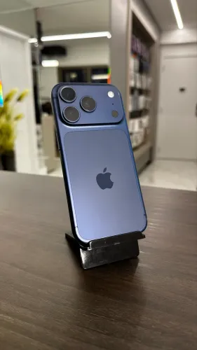 iPhone 17 Pro 256gb Azul Seminovo / Loja Física 