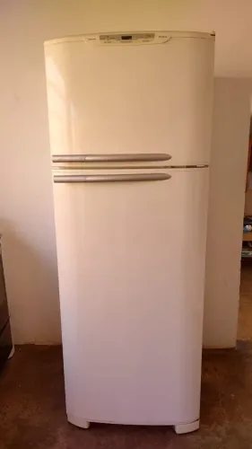 Geladeira frosfre