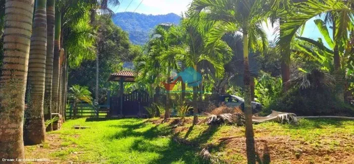 Rancho com 4 dormitórios à venda, 1002 m² por R$ 1.600.000,00 - Trapiche - Glicério (Macaé