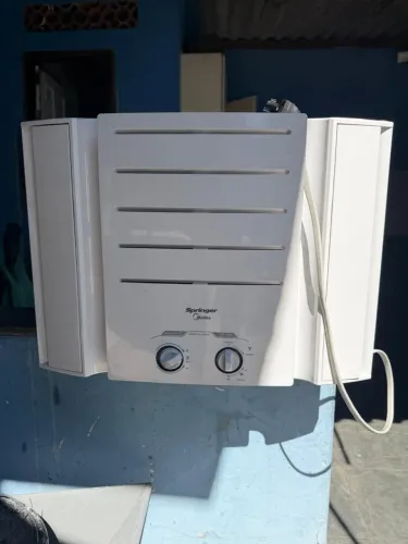 Ar condicionado springer 7500 bits novíssimo