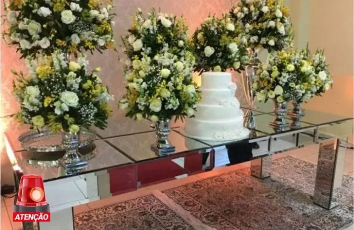 Mesa Espelhada para Festas e eventos