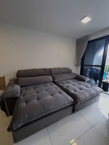 Motivo da venda:ficou muito grande no meu apartamento