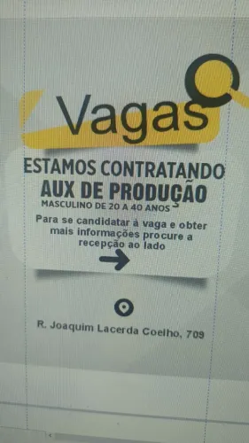 Vaga de emprego auxiliar de producao.