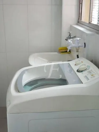 Apartamento com 2 dormitórios à venda, 76 m² por R$ 395.000,00 - Centro - Campinas/SP