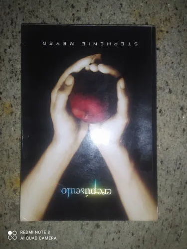 Livro Crepúsculo - Stephanie Meyer