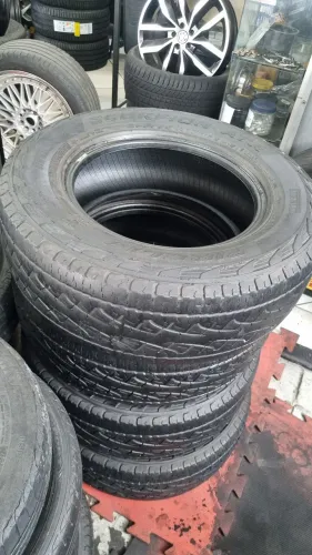 Pneu Pirelli 265/75R17 Caminhonete meia vida usado