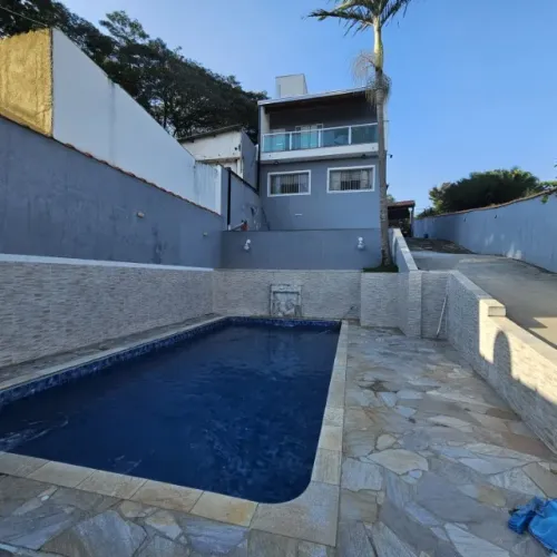 Casa com 4 dormitórios na beira da represa com descida pra jet ski