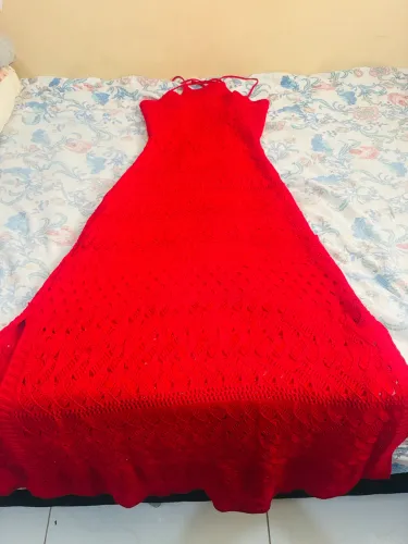 Vestido de tricô vermelho