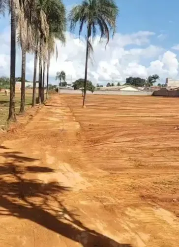 Lote/Terreno para venda possui 10000 metros quadrados