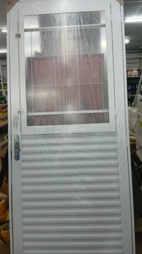 Barata porta branca com vidro e grade - 1 vidro a vista R$ 799,90