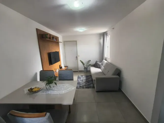 Apartamento 2 Andar com 2/4 no Condomínio Bosque das Ubaias | Próximo ao Shopping Pátio