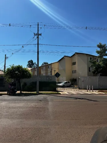 Alugo Apartamento no Bairro Rita Vieira