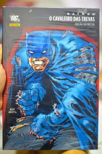 BATMAN: ?O Cavaleiro das Trevas? | Edição Definitiva (Frank Miller, Klaus Janson & Lynn Va