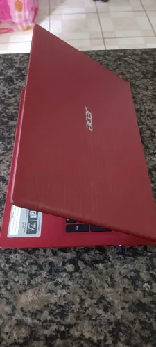Notebook Acer vermelho tela 15.6