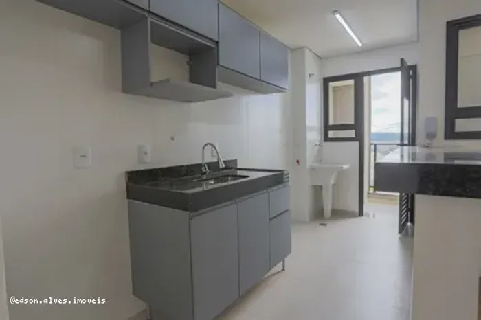 Apartamento para Venda em Sorocaba, Parque Campolim, 3 dormitórios, 1 suíte, 3 banheiros,
