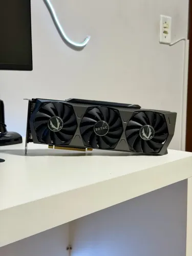 Placa de Vídeo RTX 3090 24GB Zotac Trinity - Pego troca