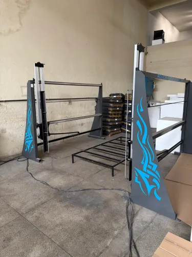 Máquina Industrial Para Cortes de Isopor Eps CNC Rover Tech 2000 SM