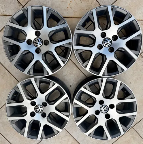 JOGO DE RODAS SAVEIRO CROSS ARO 15
