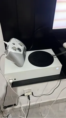 XBOX SERIES S COM CONTROLE GAME SIR G7 PRO